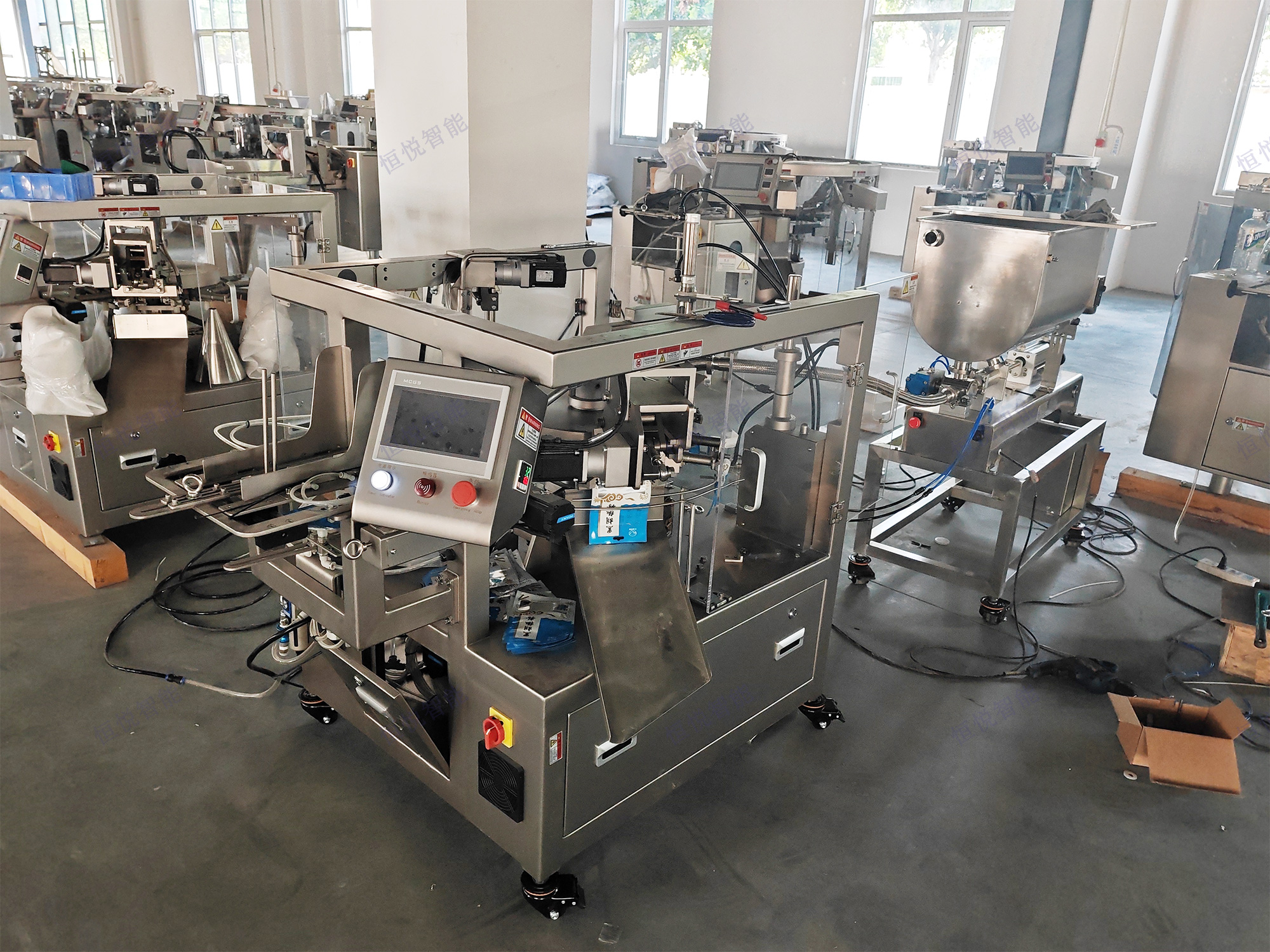 小型給袋式蜜桃久久久久久