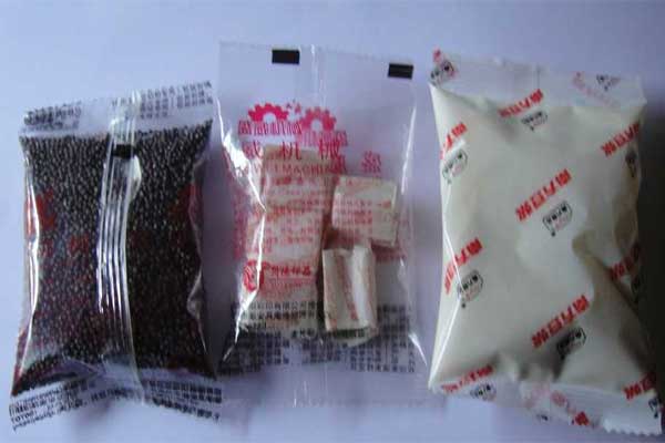 三邊封或背封的立式全自動蜜桃久久久久久製袋效果